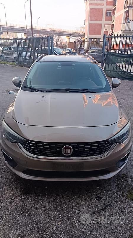 Usata Fiat Tipo 120 CV (88 kW) 2017 Station wagon