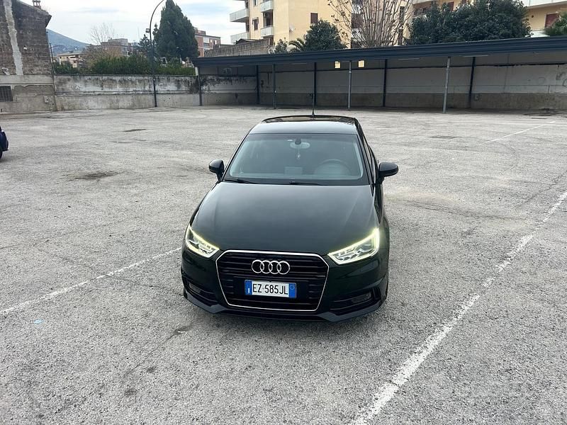 Usata Audi A1 90 CV (66 kW) 2015 Nero Berlina