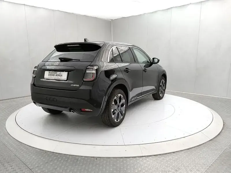 Usata Fiat 600 La Prima 101 CV (74 kW) 2025 Nero SUV