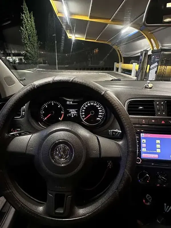Usata VW Polo Comfortline 75 CV (55 kW) 2012 Utilitaria