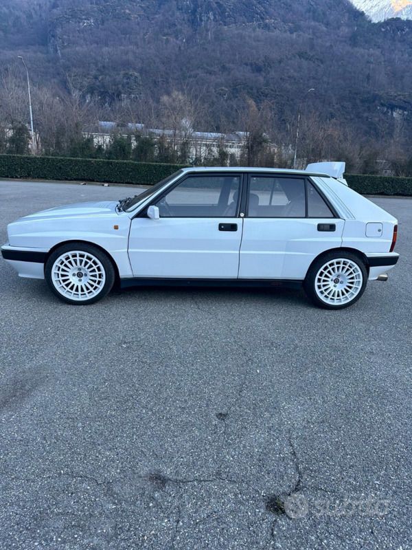 Usata Lancia Delta 196 CV (144 kW) 1990 Bianco Utilitaria