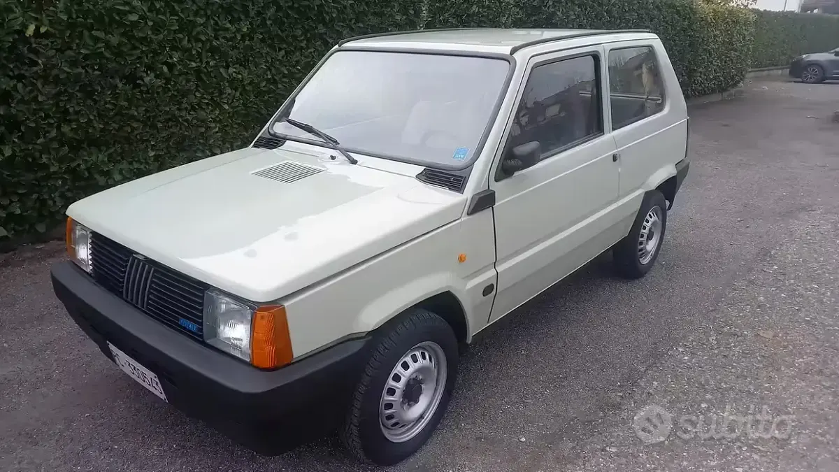 Usata Fiat Panda 34 CV (25 kW) 1986 Verde Berlina