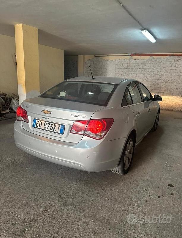 Usata Chevrolet Cruze LT 150 CV (110 kW) 2010 Grigio Berlina