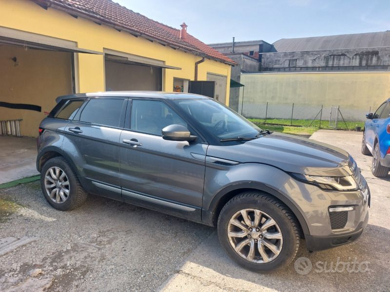 Usata Land Rover Range Rover evoque SE Dynamic 241 CV (177 kW) 2015 Grigio SUV