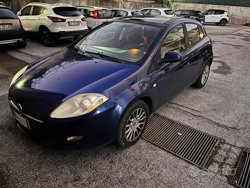Usata Fiat Bravo 2009 Blu Utilitaria