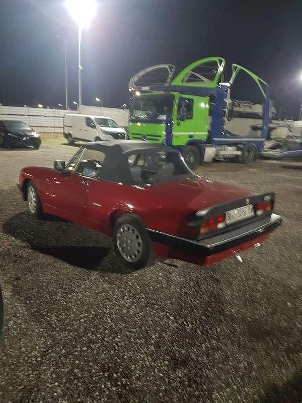 Usata Alfa Romeo Spider Quadrifoglio Verde 125 CV (91 kW) 1987 Cabrio