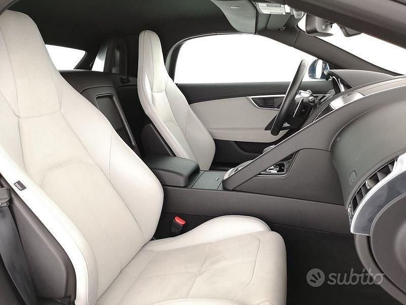 Usata Jaguar F-Type R-Dynamic 340 CV (250 kW) 2018 Blu Cabrio