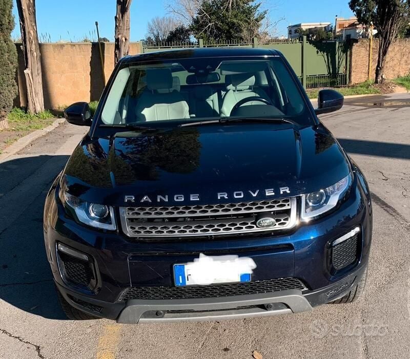 Usata Land Rover Range Rover evoque 150 CV (110 kW) 2019 Blu SUV