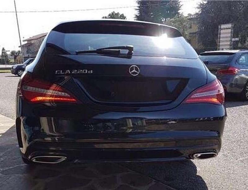 Usata Mercedes CLA220 Shooting Brake Premium 177 CV (130 kW) 2016 Nero Station wagon
