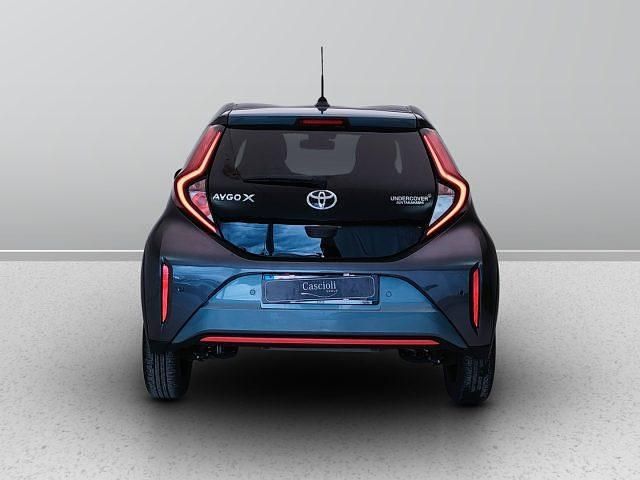 Usata Toyota Aygo X 72 CV (52 kW) 2023 Grigio SUV