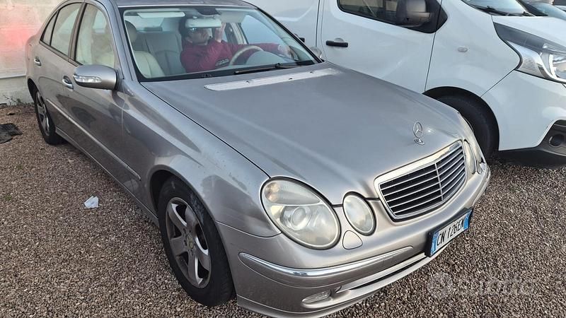 Usata Mercedes C270 193 CV (141 kW) 2004 Berlina