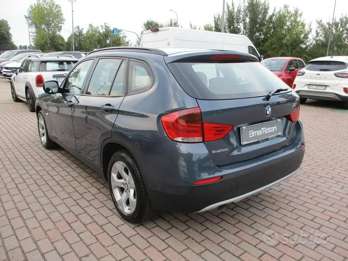 Usata BMW X1 143 CV (105 kW) 2010 Grigio SUV