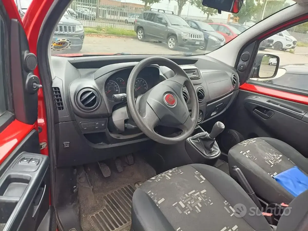 Usata Fiat Qubo Active 73 CV (53 kW) 2013 Rosso Monovolume