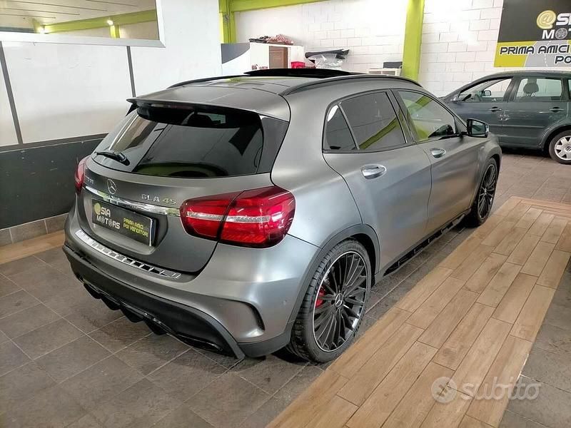 Usata Mercedes GLA45 AMG AMG 381 CV (280 kW) 2017 Grigio SUV