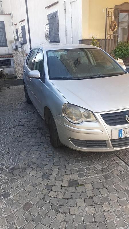 Usata VW Polo 75 CV (55 kW) 2006 Grigio Utilitaria