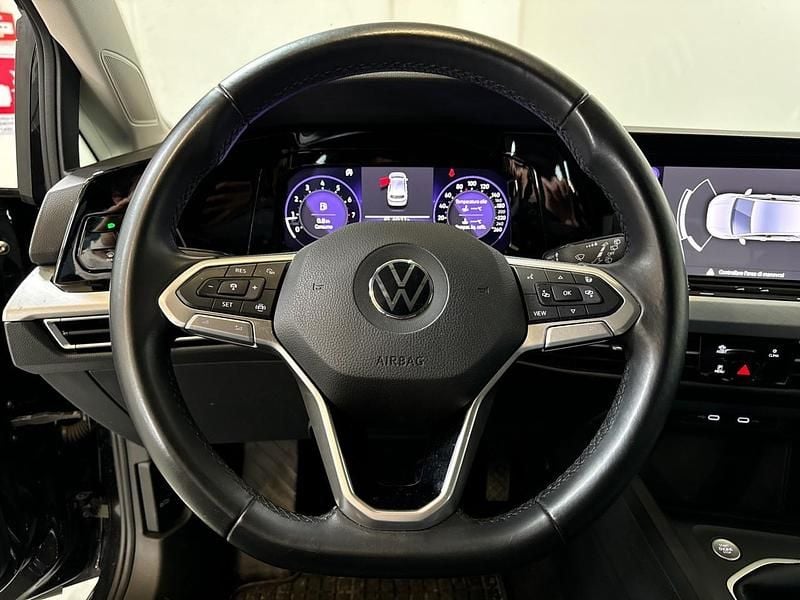Usata VW Golf VII Life 2021 Nero Utilitaria