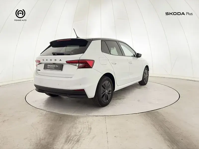 Usata Skoda Fabia 95 CV (69 kW) 2025 Bianca tetto nero Utilitaria