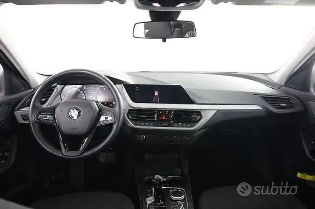 Usata BMW 118 Advantage 140 CV (102 kW) 2020 Nero Utilitaria