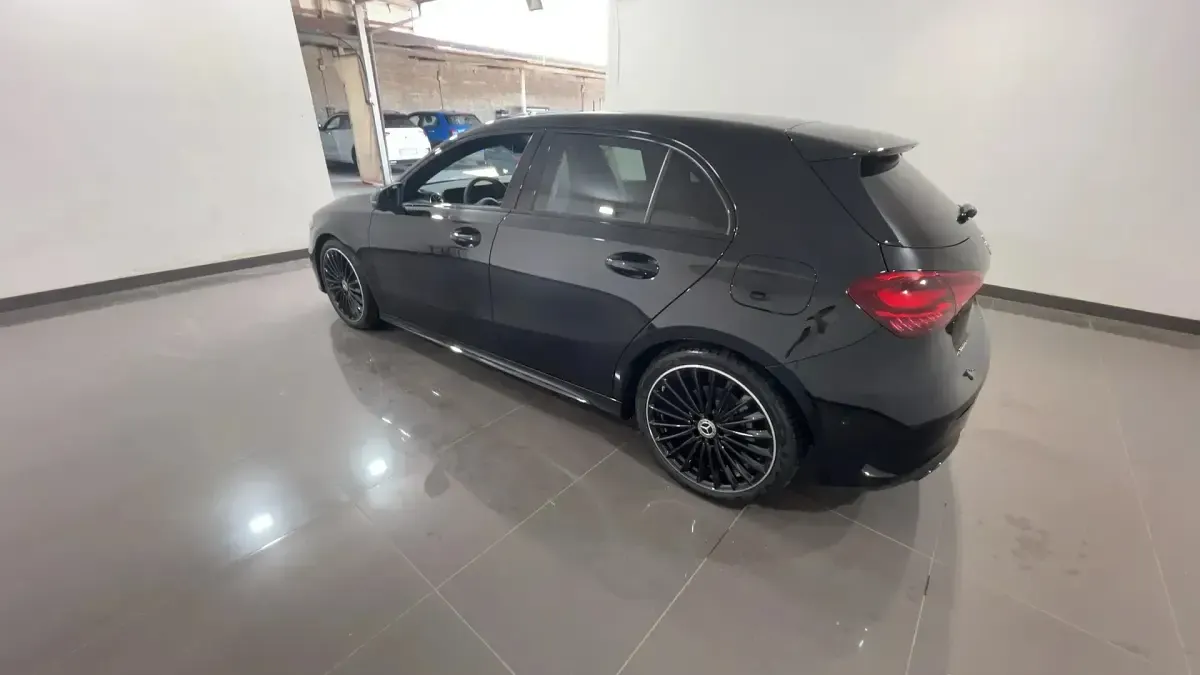 Nuova Mercedes A180 AMG line 116 CV (85 kW) 2026 Nero cosmo Berlina