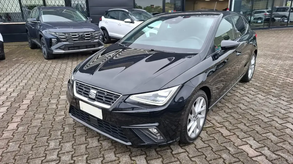 Usata Seat Ibiza 95 CV (69 kW) 2023 Nero Utilitaria