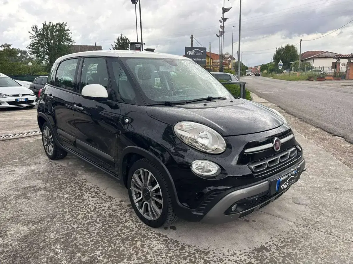 Usata Fiat 500L Trekking 120 CV (88 kW) 2018 Nero Monovolume