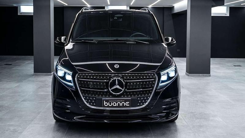 Nuova Mercedes V300 AMG line 237 CV (174 kW) 2025 Nero ossidania perlato Monovolume