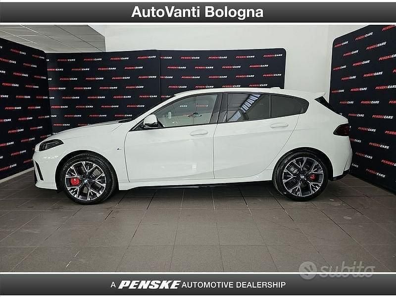 Usata BMW 118 M Sport 150 CV (110 kW) 2025 Bianco Utilitaria