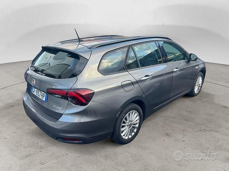 Usata Fiat Tipo City Life 130 CV (95 kW) 2021 Grigio Station wagon