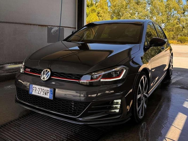 Usata VW Golf VII GTI 230 CV (169 kW) 2018 Grigio Berlina