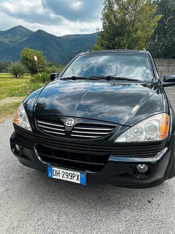 Usata Ssangyong (KGM) Kyron 141 CV (103 kW) 2007 Nero SUV