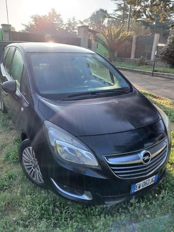 Usata Opel Meriva Enjoy 90 CV (66 kW) 2014 Monovolume