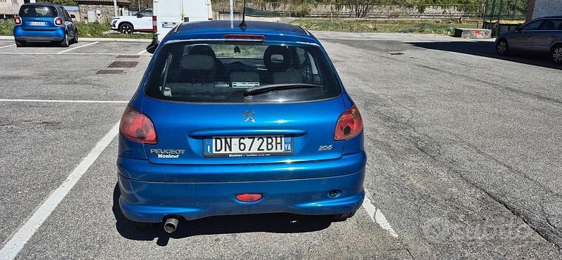Usata Peugeot 206 75 CV (55 kW) 2008 Berlina
