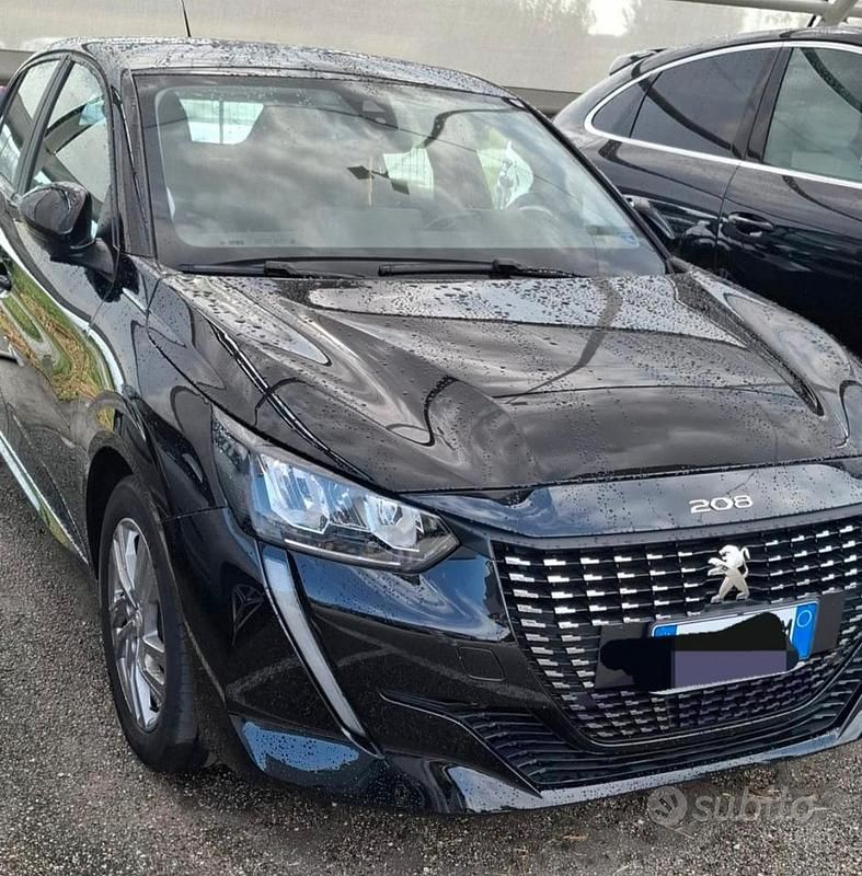 Usata Peugeot 208 75 CV (55 kW) 2020 Nero Utilitaria