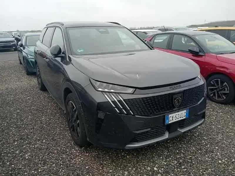 Usata Peugeot 5008 GTi 136 CV (100 kW) 2025 Grigio titanio SUV