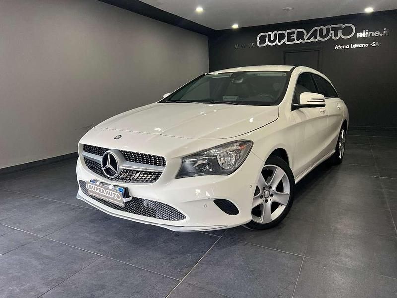 Usata Mercedes CLA200 Shooting Brake 136 CV (100 kW) 2017 Bianco Station wagon