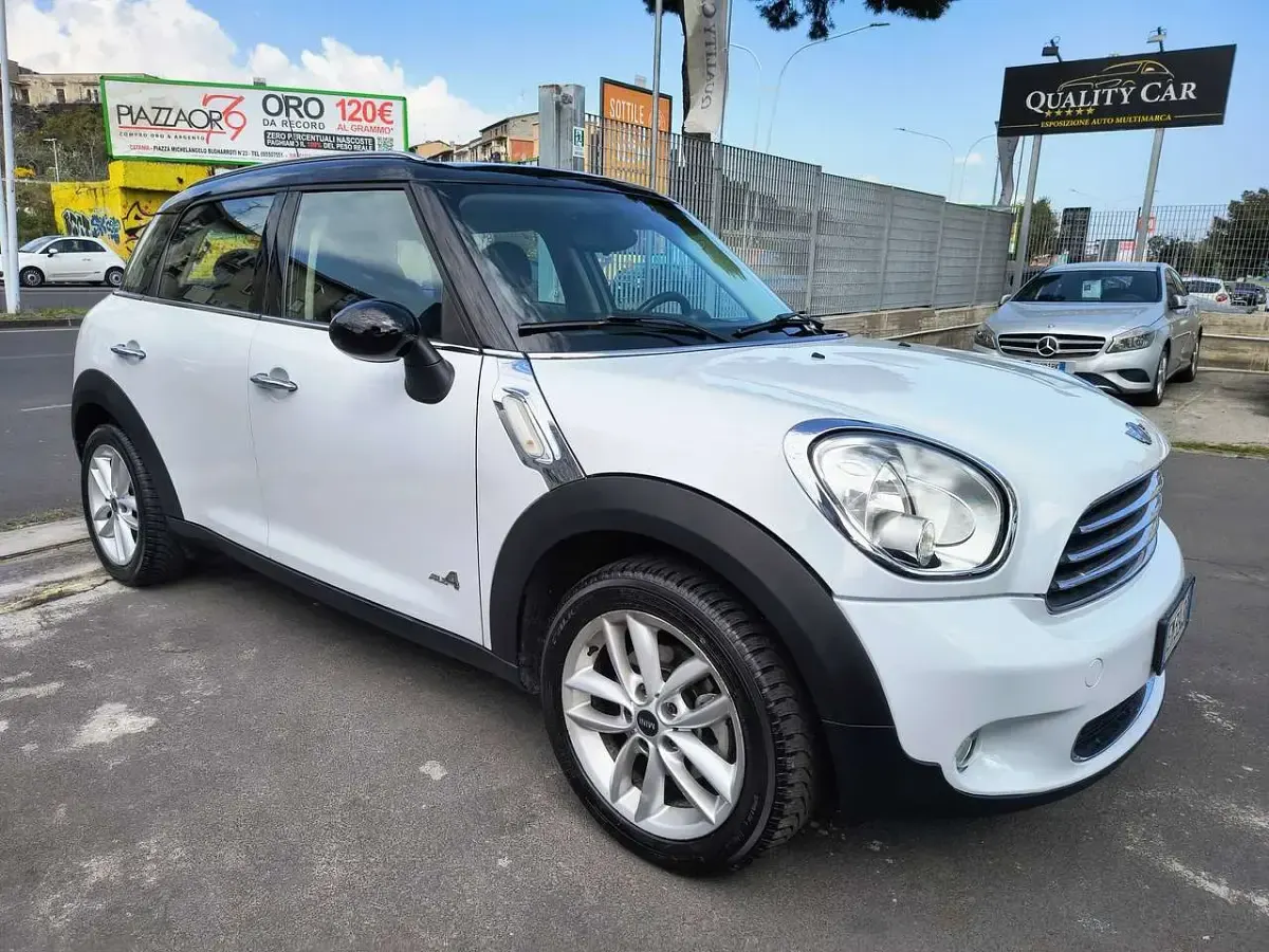 Usata Mini Cooper D Countryman 111 CV (81 kW) 2012 Bianco SUV