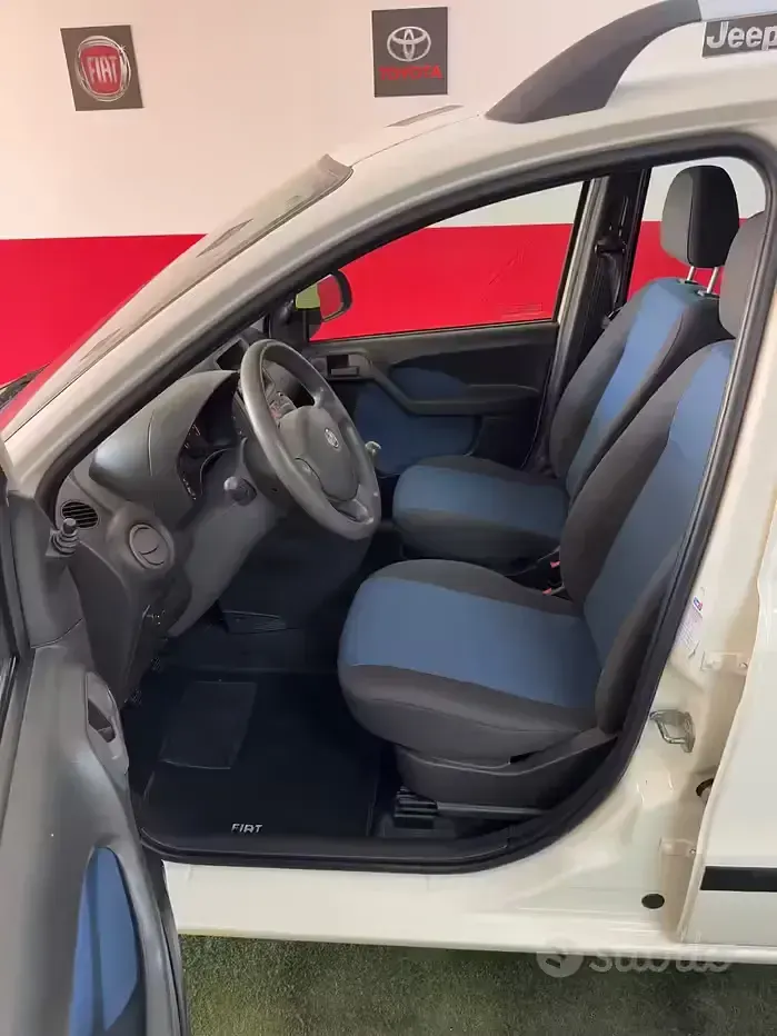 Usata Fiat Panda Dynamic 60 CV (44 kW) 2010 Bianco Utilitaria