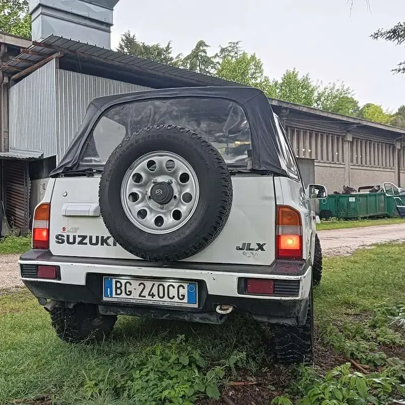 Usata Suzuki Vitara 80 CV (58 kW) 1993 Cabrio