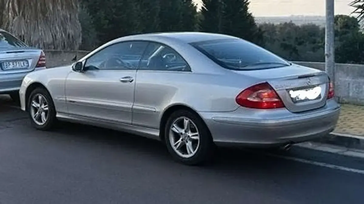 Usata Mercedes CLK240 Elegance 170 CV (125 kW) 2002 Coupé