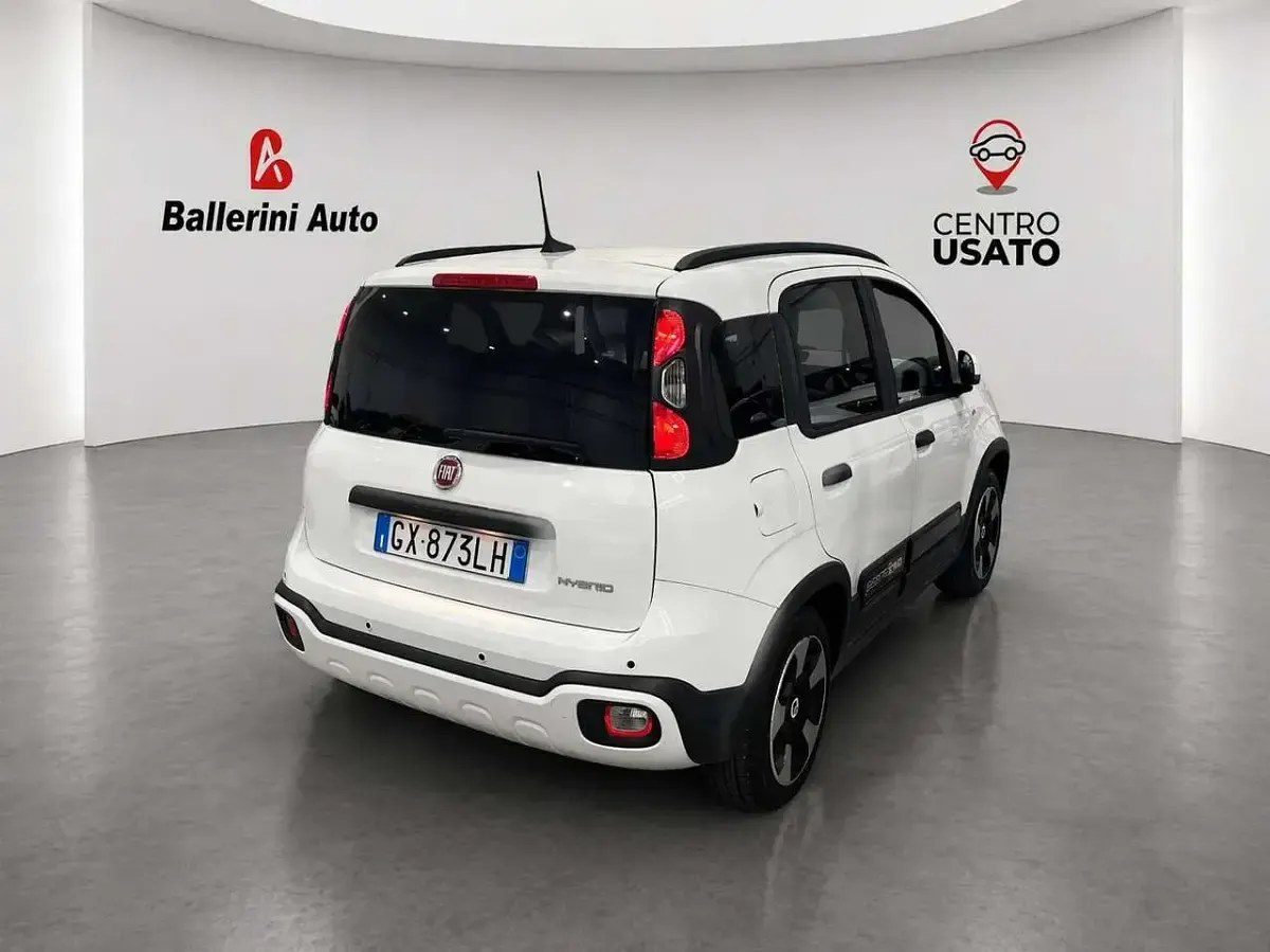 Usata Fiat Panda Cross Cross 69 CV (50 kW) 2025 Bianco Utilitaria