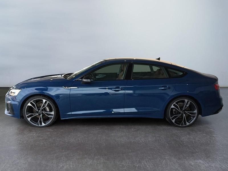Usata Audi A5 S-Line 204 CV (150 kW) 2024 Blu Utilitaria