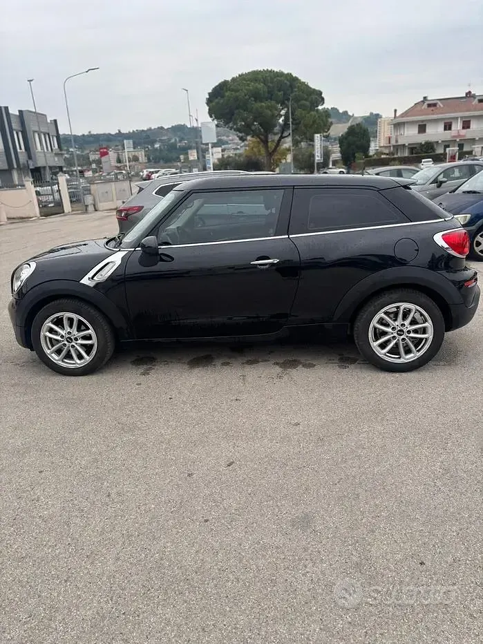 Usata Mini Cooper D Paceman Business 112 CV (82 kW) 2016 Nero SUV