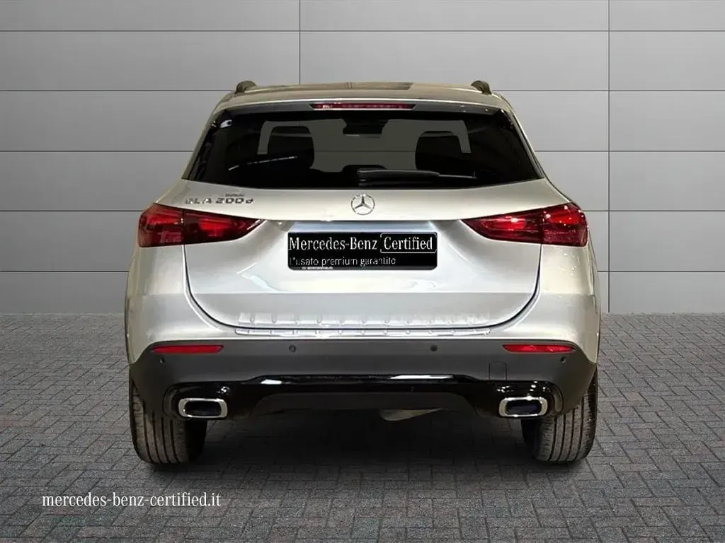 Usata Mercedes GLA200 Advanced Plus 150 CV (110 kW) 2025 Argento hightech SUV