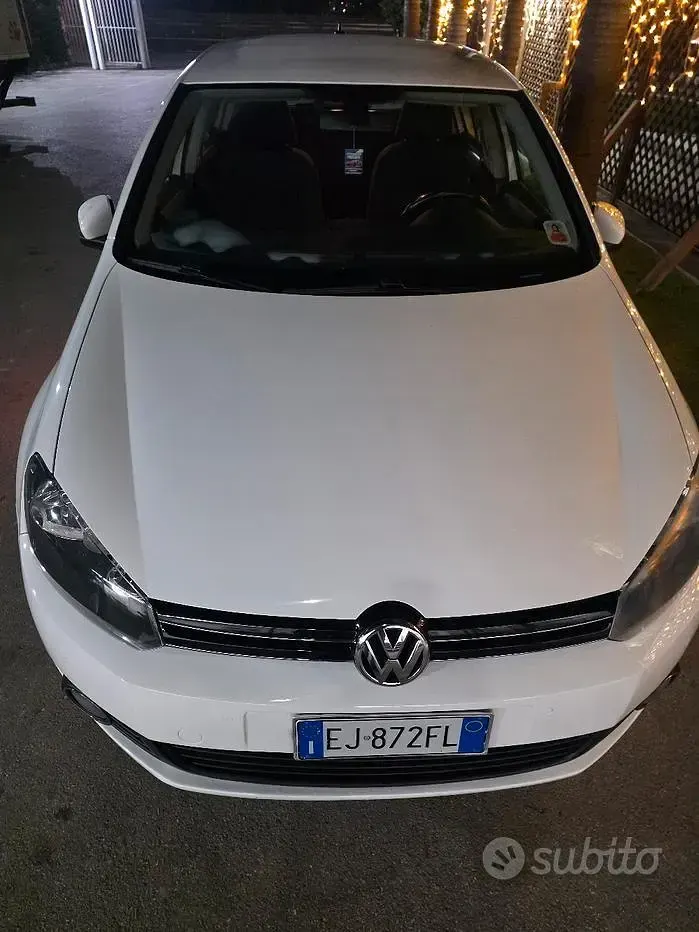 Usata VW Golf VI 105 CV (77 kW) 2010 Bianco Utilitaria
