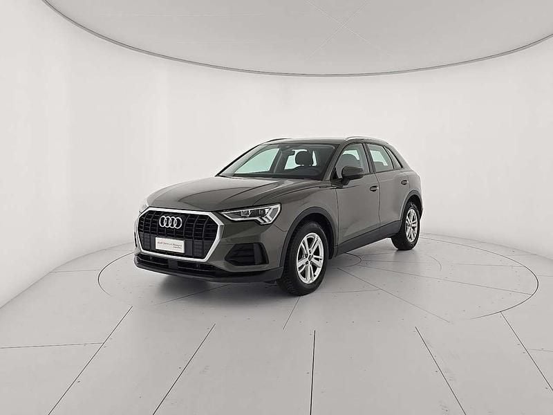 Grigio Usata 2023 Audi Q3 Business SUV | 29.500 € (Super prezzo) - Immagine 1/4