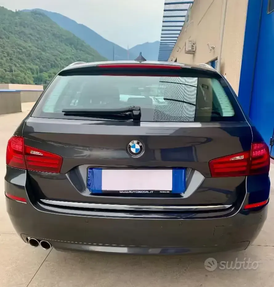 Usata BMW 530 Luxury Line 258 CV (189 kW) 2014 Antracite metallizzato Station wagon