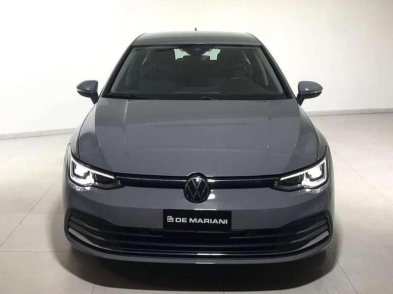 Usata VW Golf VIII Style 131 CV (96 kW) 2020 Moonstone style Berlina