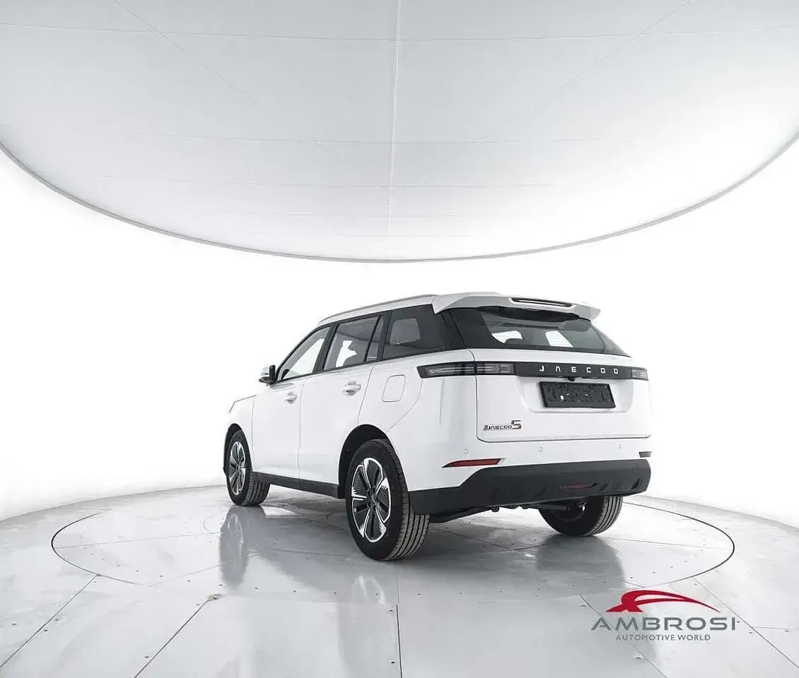 Nuova Jaecoo 5 224 CV (164 kW) 2026 White body SUV