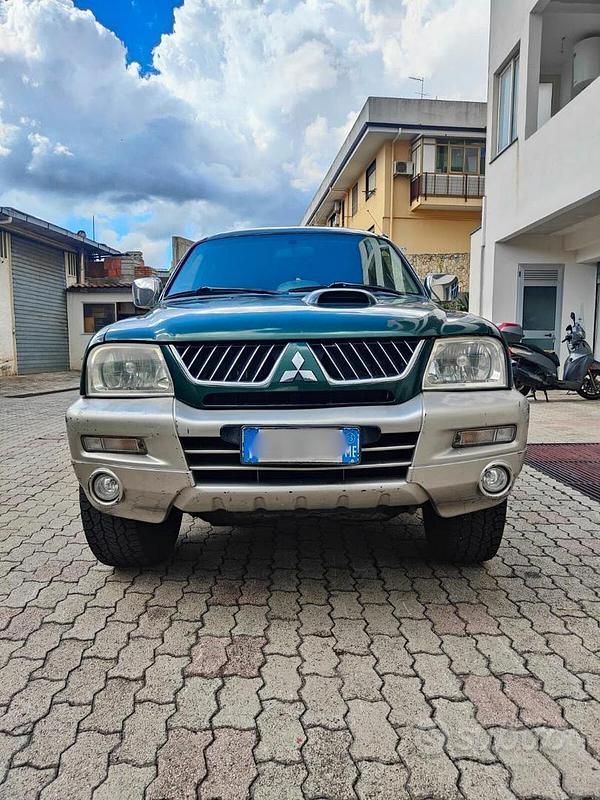 Usata Mitsubishi L200 115 CV (84 kW) 2005 Pick-up