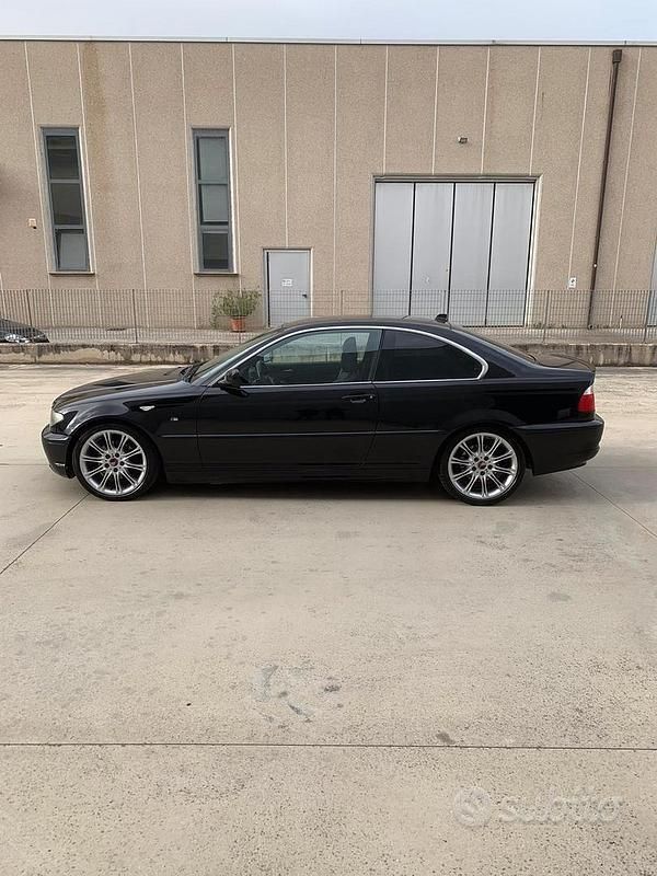 Usata BMW 320 343 CV (252 kW) 2004 Nero Coupé